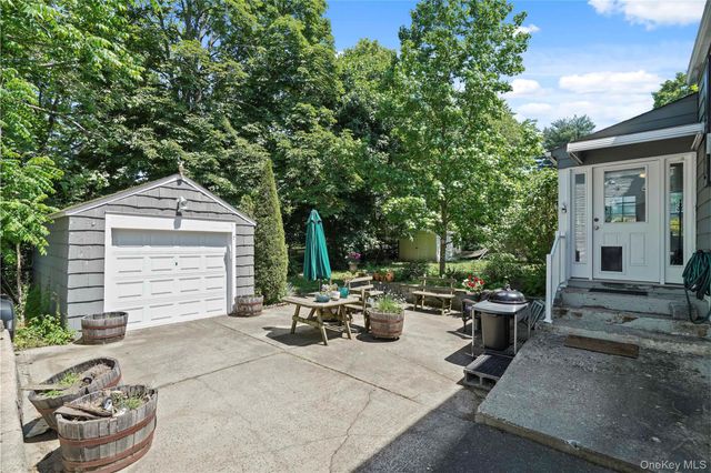 9 Whittier Street, Hartsdale, NY 10530