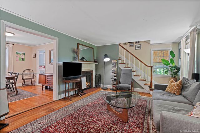 9 Whittier Street, Hartsdale, NY 10530