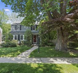 9 Whittier Street, Hartsdale, NY 10530