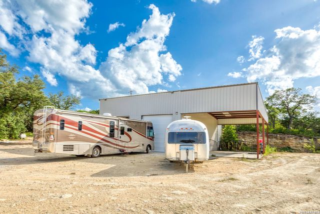 16415 S ACCESS RD, Canyon Lake, TX 78133