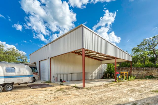 16415 S ACCESS RD, Canyon Lake, TX 78133