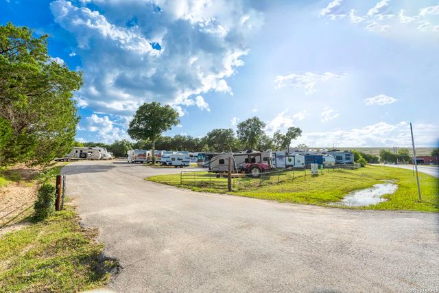 16415 S ACCESS RD, Canyon Lake, TX 78133