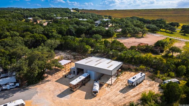 16415 S ACCESS RD, Canyon Lake, TX 78133