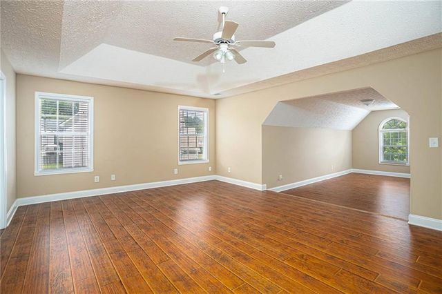 1098 Fountain Lakes Court, Lawrenceville, GA 30043