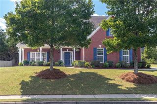 1098 Fountain Lakes Court, Lawrenceville, GA 30043