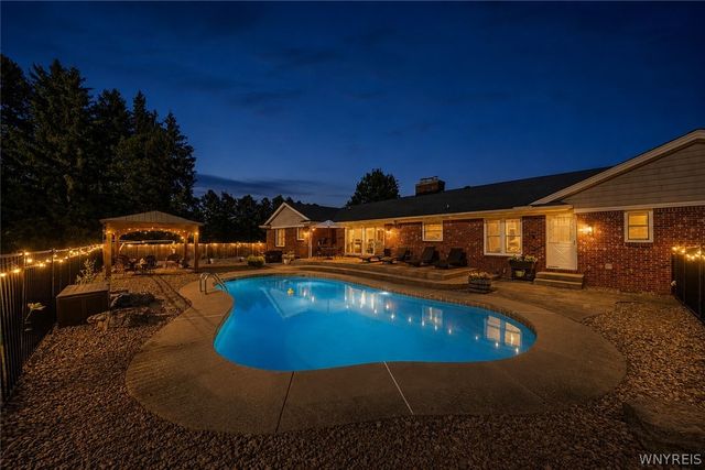 5140 Strickler Road, Clarence, NY 14031