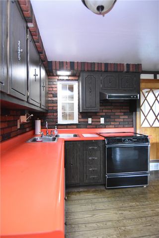 4237 School Street, Munhall, PA 15120