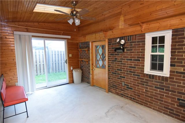 4237 School Street, Munhall, PA 15120