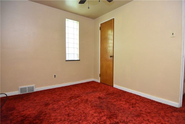 4237 School Street, Munhall, PA 15120