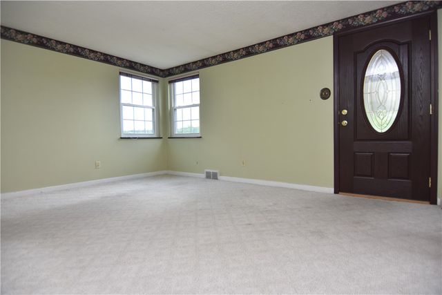 4237 School Street, Munhall, PA 15120