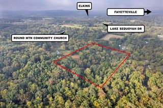 18092 Lake Sequoyah Road, Fayetteville, AR 72701