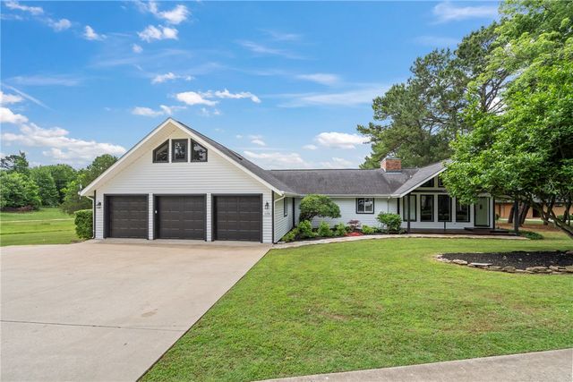 10742 Sycamore Road, Lowell, AR 72745