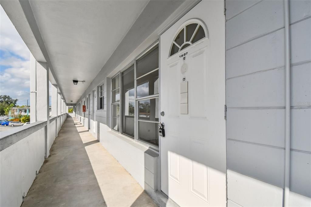 4300 58TH STREET N 1907, Kenneth City, FL 33709