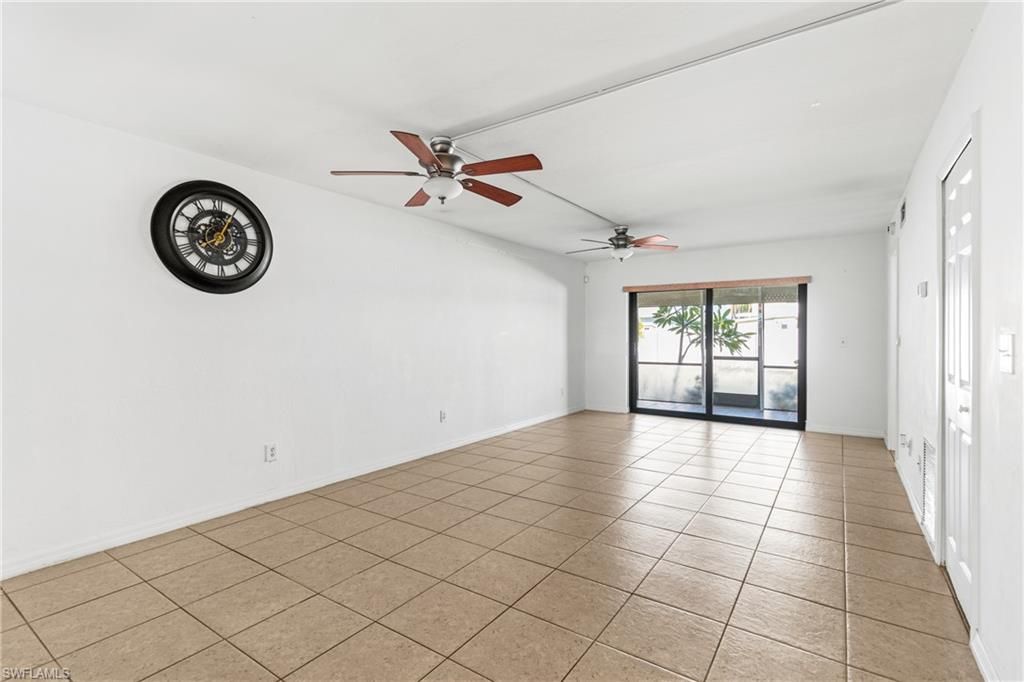 Image 19 of property listing at 1429 Cape Coral PKWY W # 5, Cape Coral, FL 33914