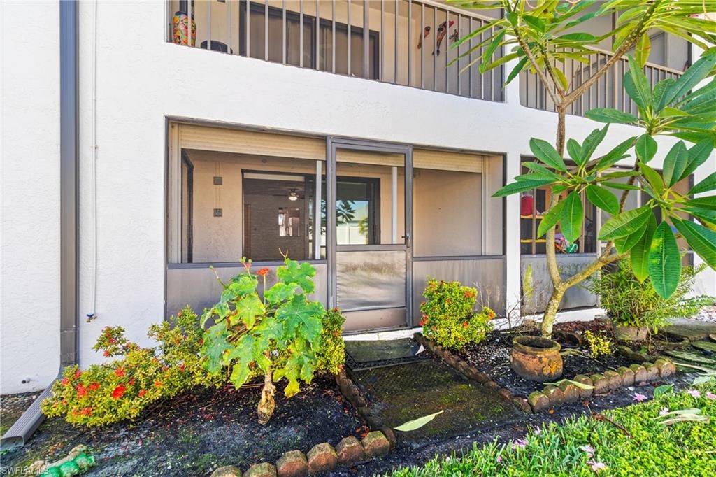 Image 31 of property listing at 1429 Cape Coral PKWY W # 5, Cape Coral, FL 33914