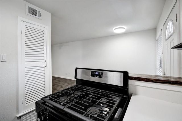 4111 Avenue A ST 208, Austin, TX 78751
