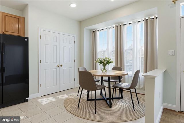 915 BUTTONWOOD TER NE, Leesburg, VA 20176