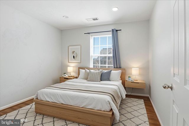 915 BUTTONWOOD TER NE, Leesburg, VA 20176