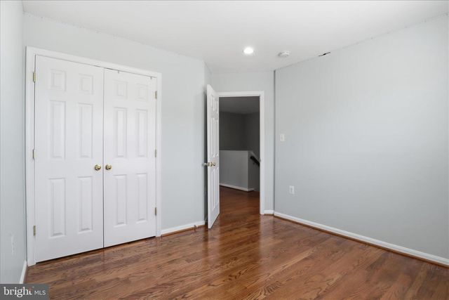 915 BUTTONWOOD TER NE, Leesburg, VA 20176