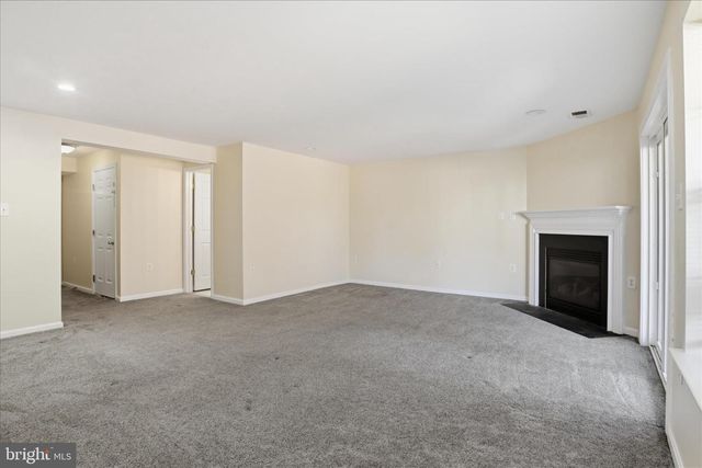 915 BUTTONWOOD TER NE, Leesburg, VA 20176