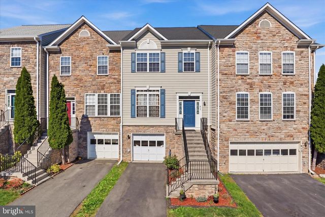915 BUTTONWOOD TER NE, Leesburg, VA 20176