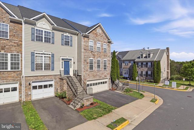 915 BUTTONWOOD TER NE, Leesburg, VA 20176