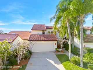 2305 Parkside Place 2305, Indian Harbour Beach, FL 32937