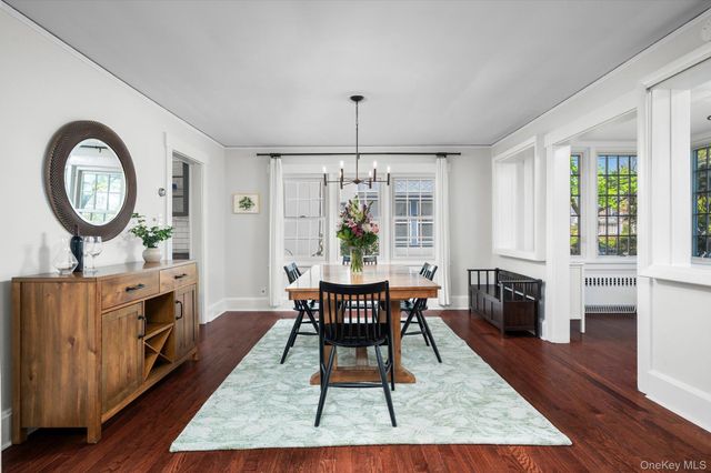 414 Washington Avenue, Pelham, NY 10803