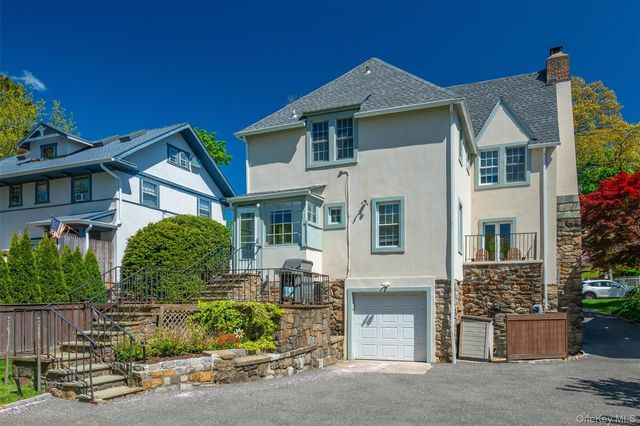 414 Washington Avenue, Pelham, NY 10803