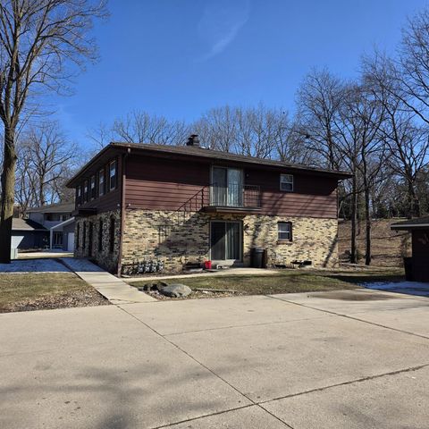 801 Teutonia DRIVE, Burlington, WI 53105