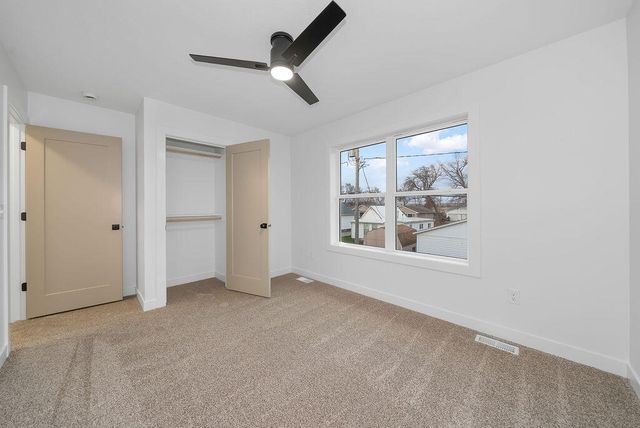 4821 NAVAJO Street, Council Bluffs, IA 51501