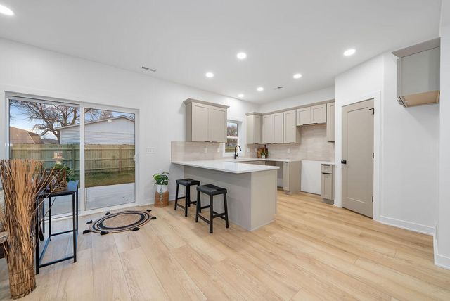 4821 NAVAJO Street, Council Bluffs, IA 51501