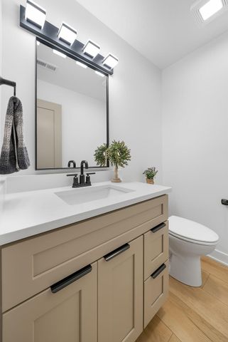 4821 NAVAJO Street, Council Bluffs, IA 51501