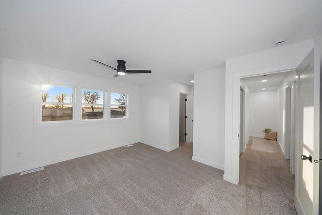 4821 NAVAJO Street, Council Bluffs, IA 51501