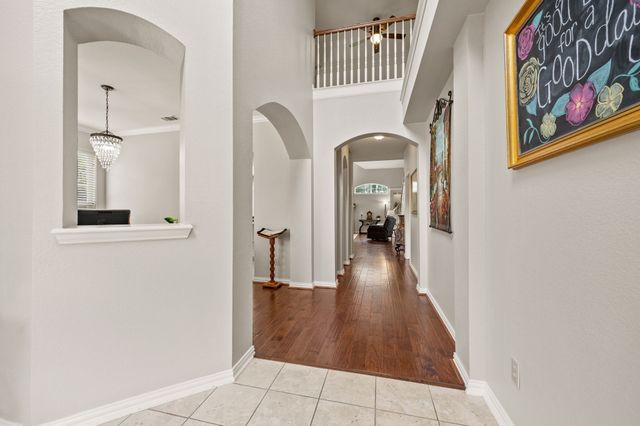 5047 Toftrees Drive, Arlington, TX 76016