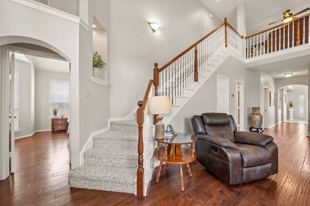 5047 Toftrees Drive, Arlington, TX 76016