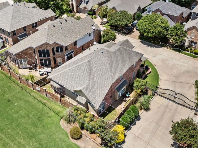 5047 Toftrees Drive, Arlington, TX 76016