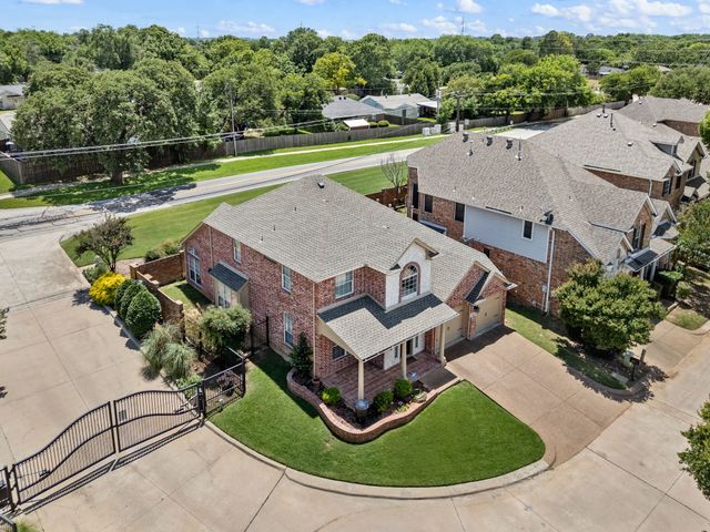 5047 Toftrees Drive, Arlington, TX 76016