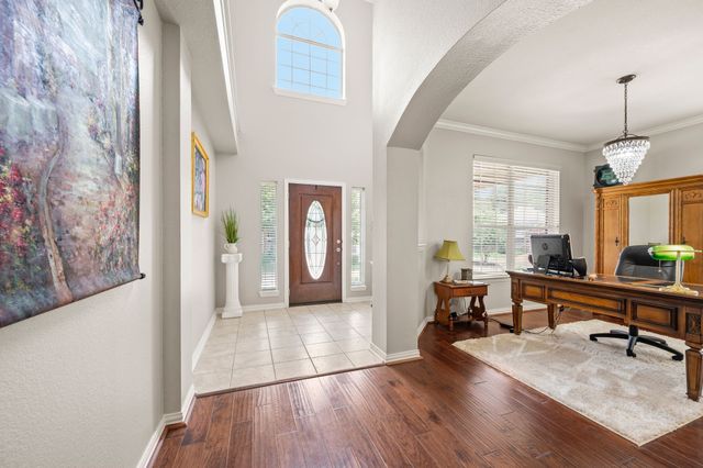 5047 Toftrees Drive, Arlington, TX 76016