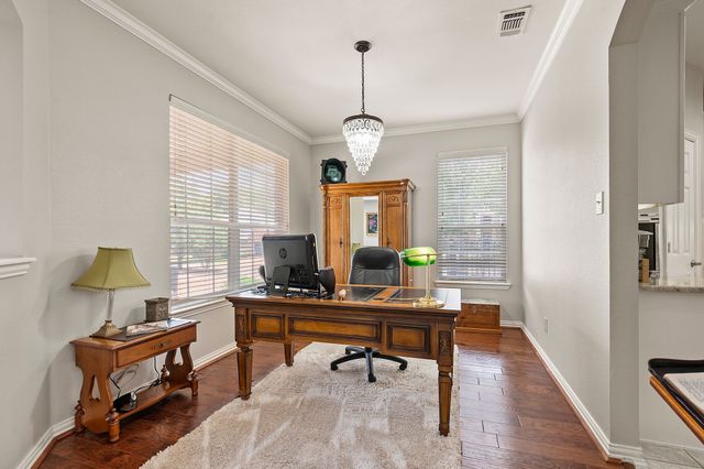 5047 Toftrees Drive, Arlington, TX 76016