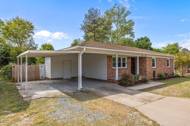 3857 Cumberland Road, Fayetteville, NC 28306