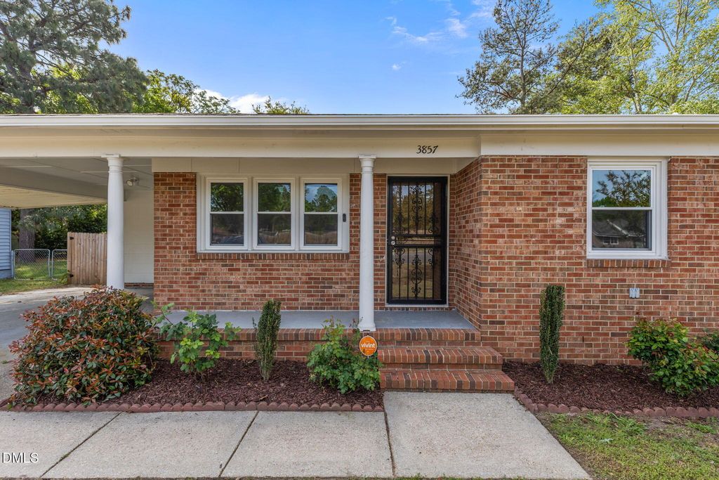 3857 Cumberland Road, Fayetteville, NC 28306