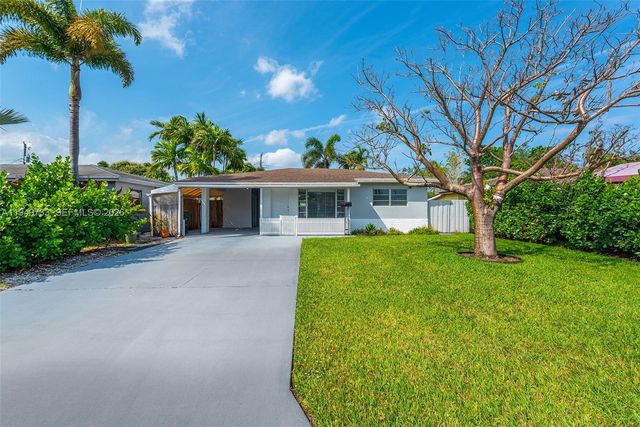 81 NE 47th St, Oakland Park, FL 33334
