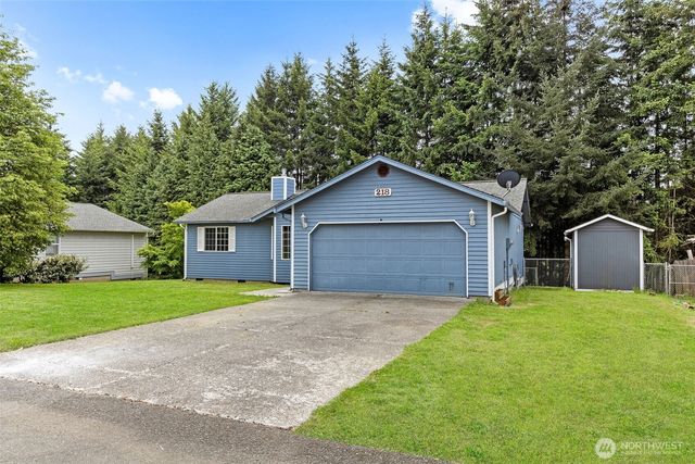 218 Saint Helens Way, Winlock, WA 98596