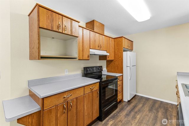 218 Saint Helens Way, Winlock, WA 98596