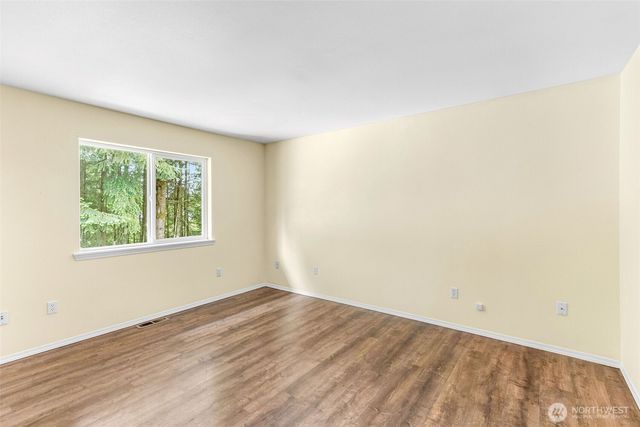 218 Saint Helens Way, Winlock, WA 98596