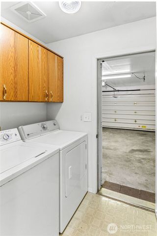 218 Saint Helens Way, Winlock, WA 98596