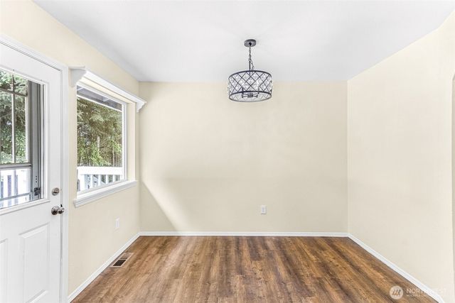 218 Saint Helens Way, Winlock, WA 98596