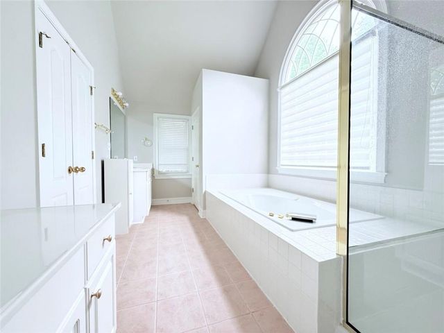 561 Sweetfern Lane, Sugar Hill, GA 30518