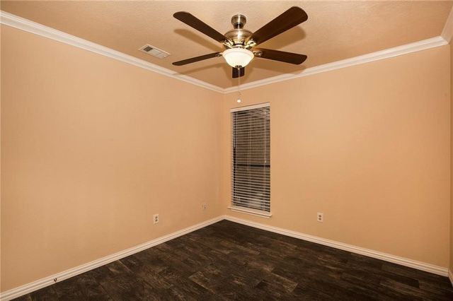 6810 Ports O Call Drive, Rowlett, TX 75088